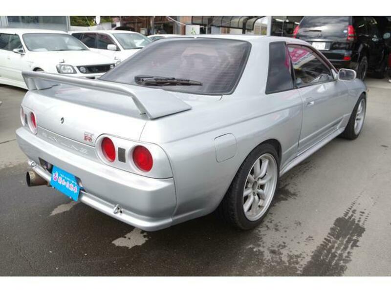 SKYLINE