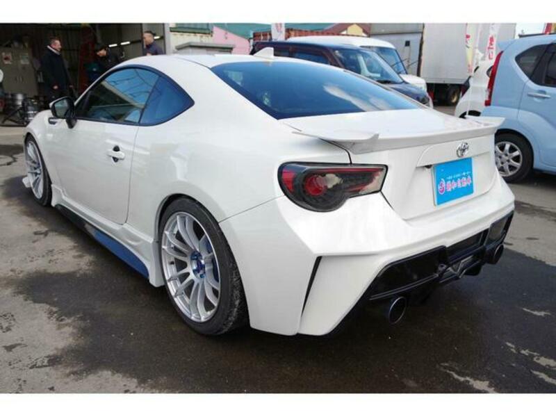 86