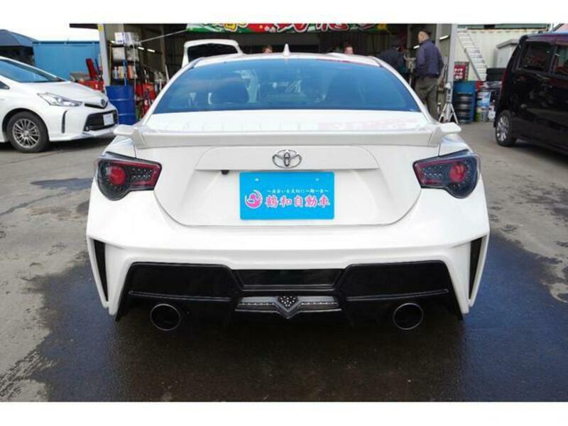 86