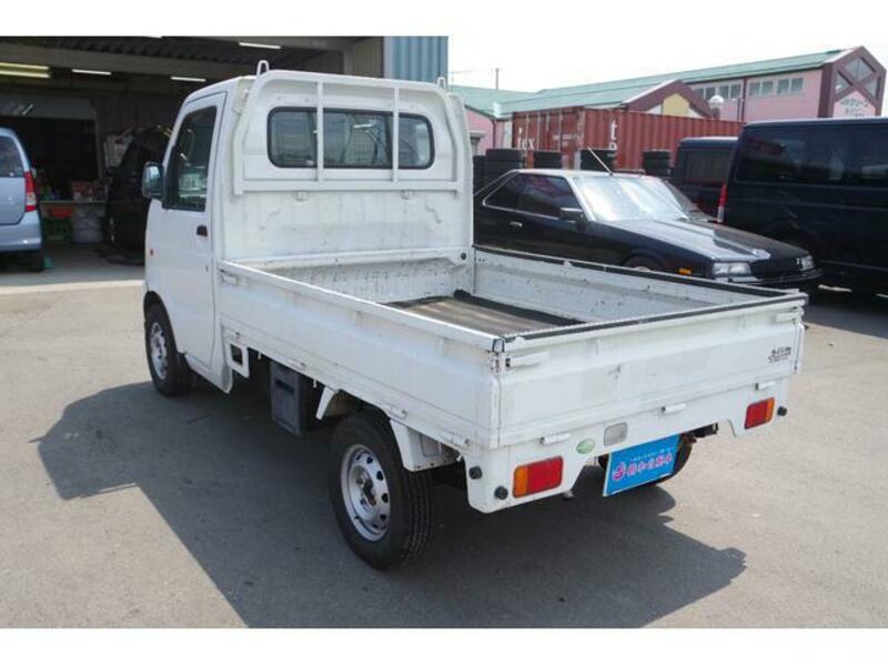 CARRY TRUCK