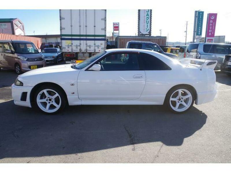 SKYLINE