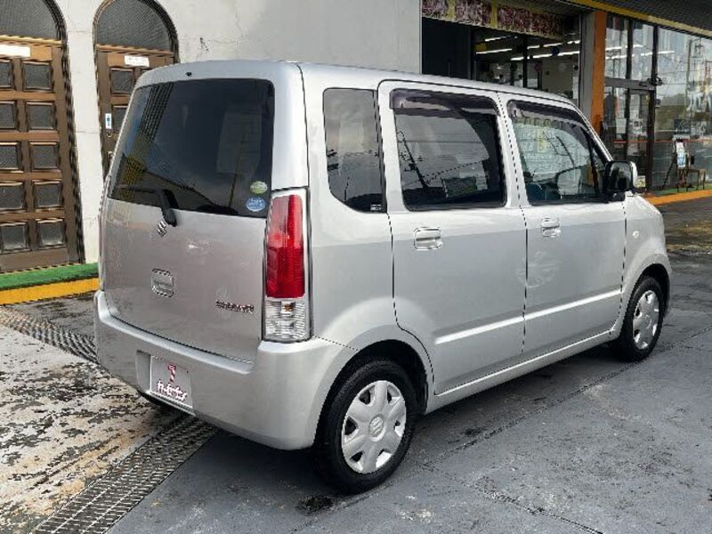 WAGON R