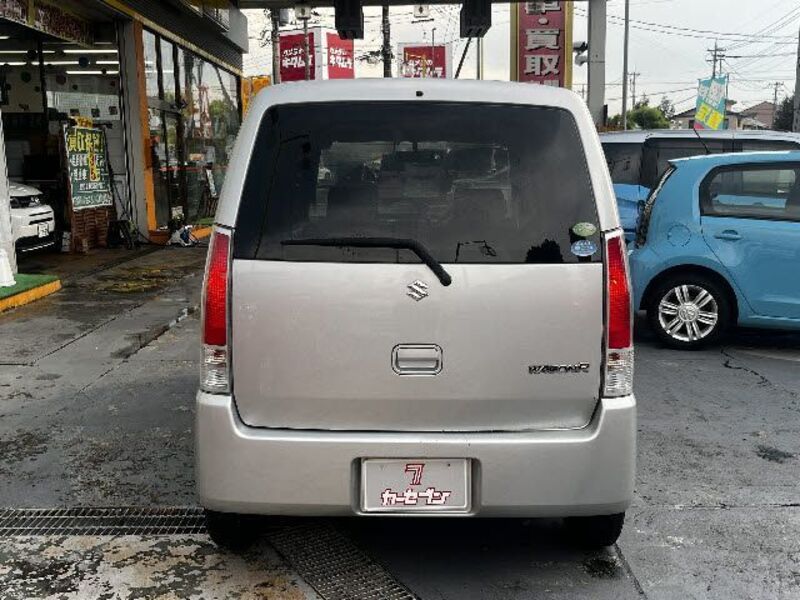 WAGON R