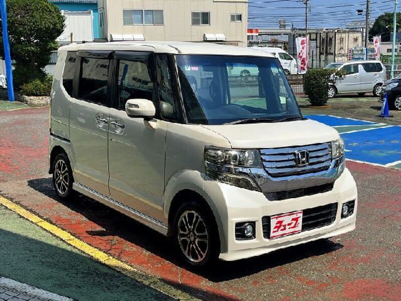 N BOX CUSTOM