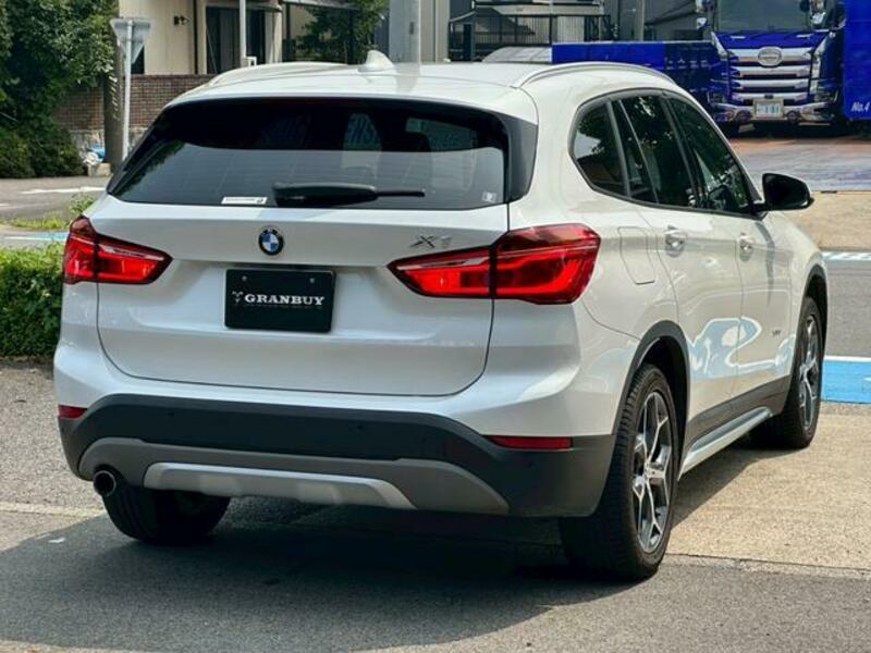 X1