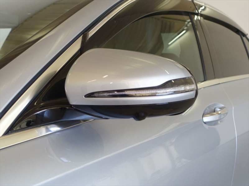 E-CLASS