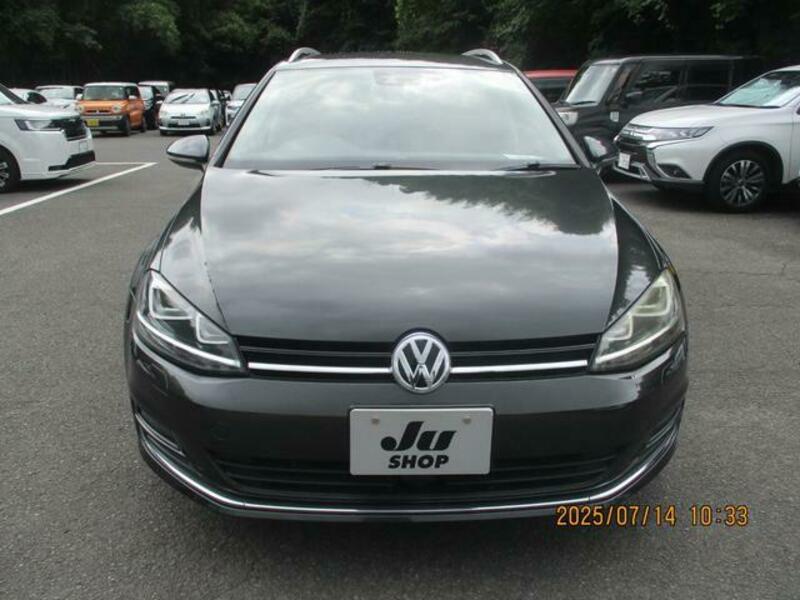 GOLF VARIANT