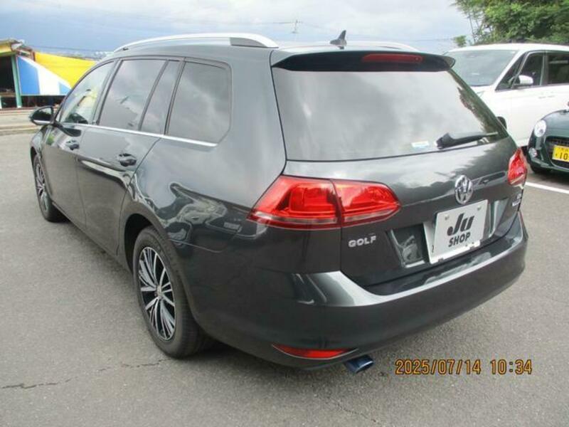 GOLF VARIANT