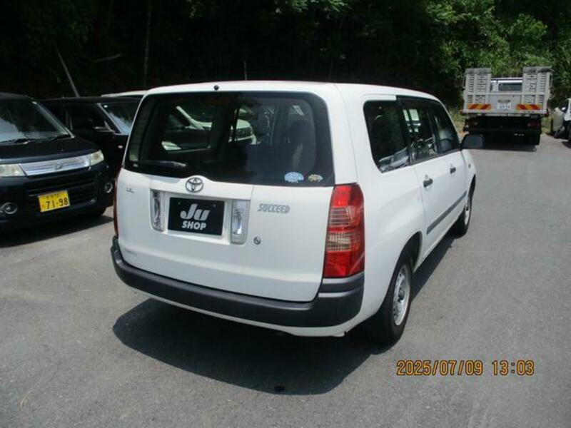 SUCCEED VAN
