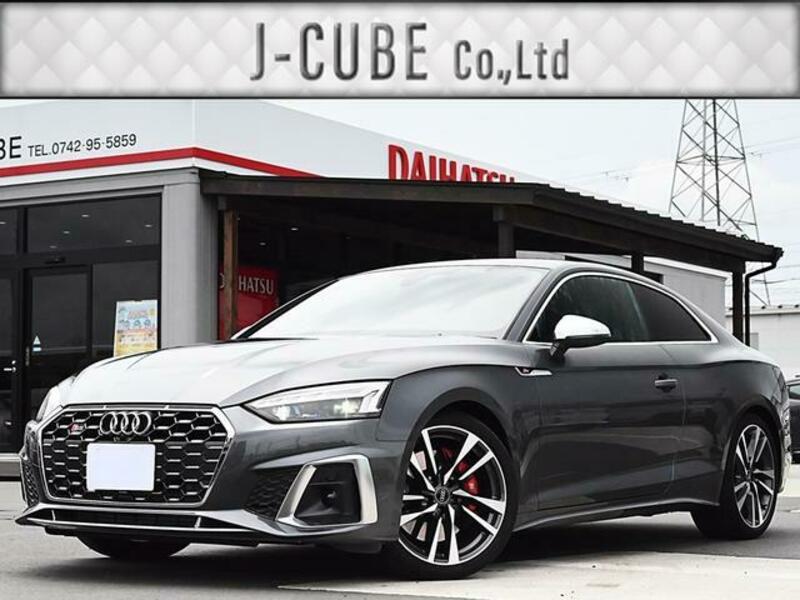AUDI S5