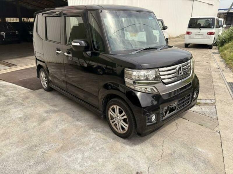 HONDA N BOX CUSTOM