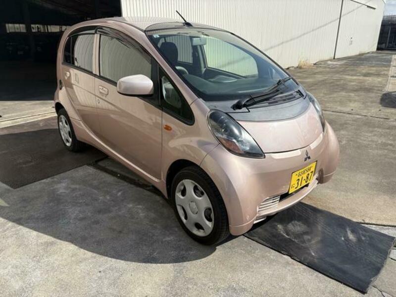 MITSUBISHI I