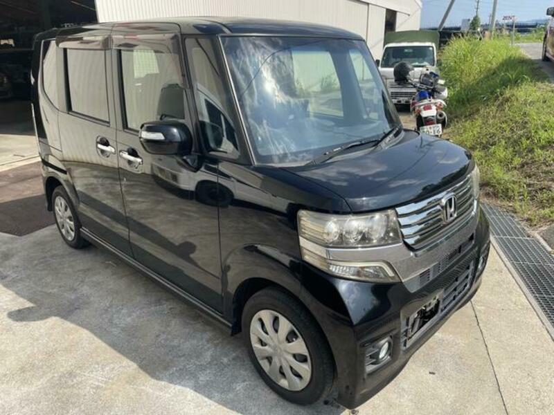 N BOX CUSTOM