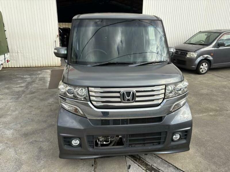 N BOX CUSTOM