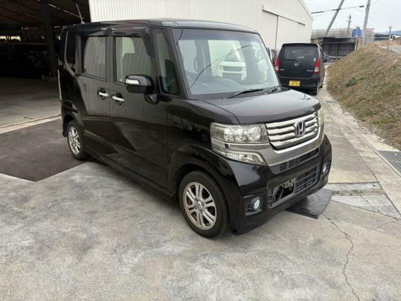 HONDA N BOX CUSTOM
