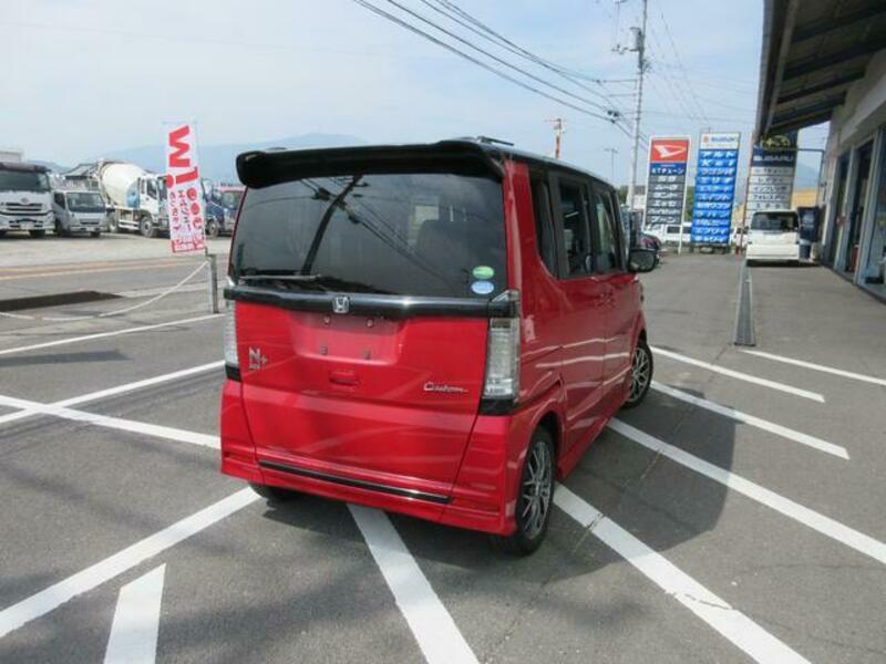 N BOX CUSTOM