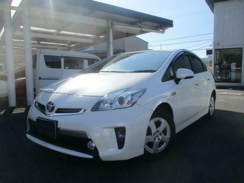PRIUS PHV