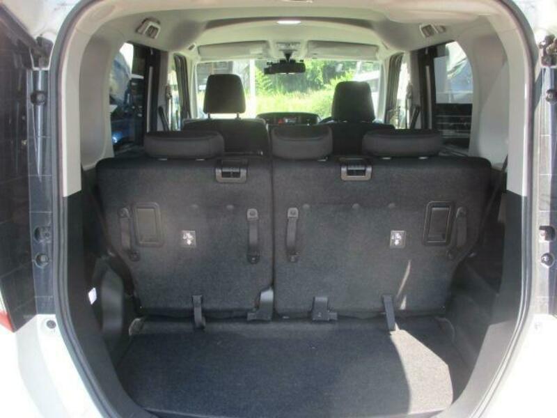 ROOMY