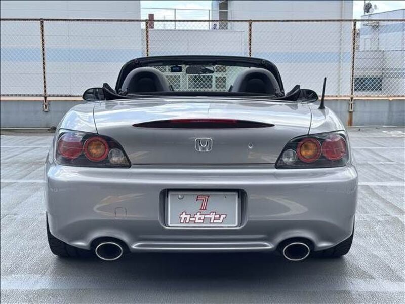S2000