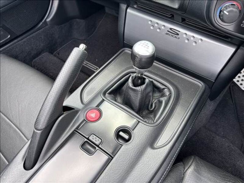 S2000