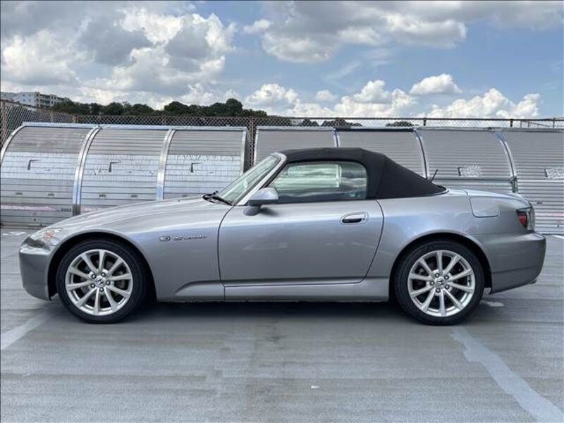 S2000