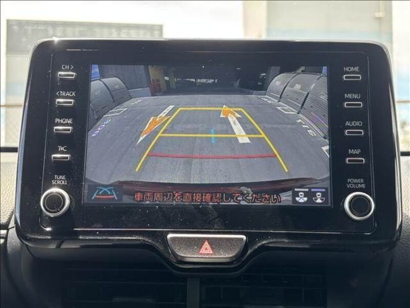 YARIS CROSS