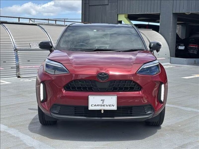 YARIS CROSS