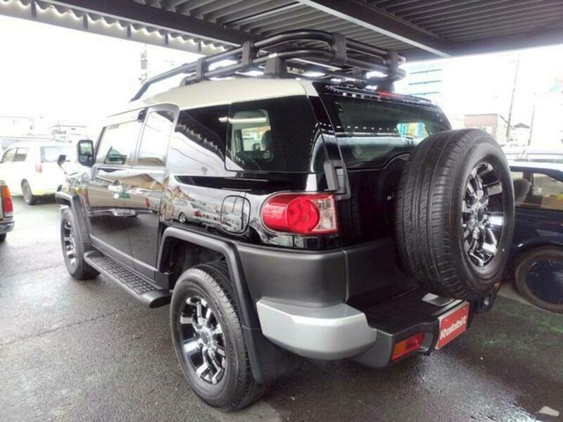 FJ CRUISER