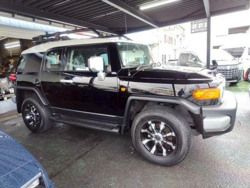 FJ CRUISER