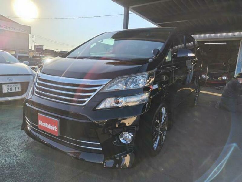 TOYOTA VELLFIRE