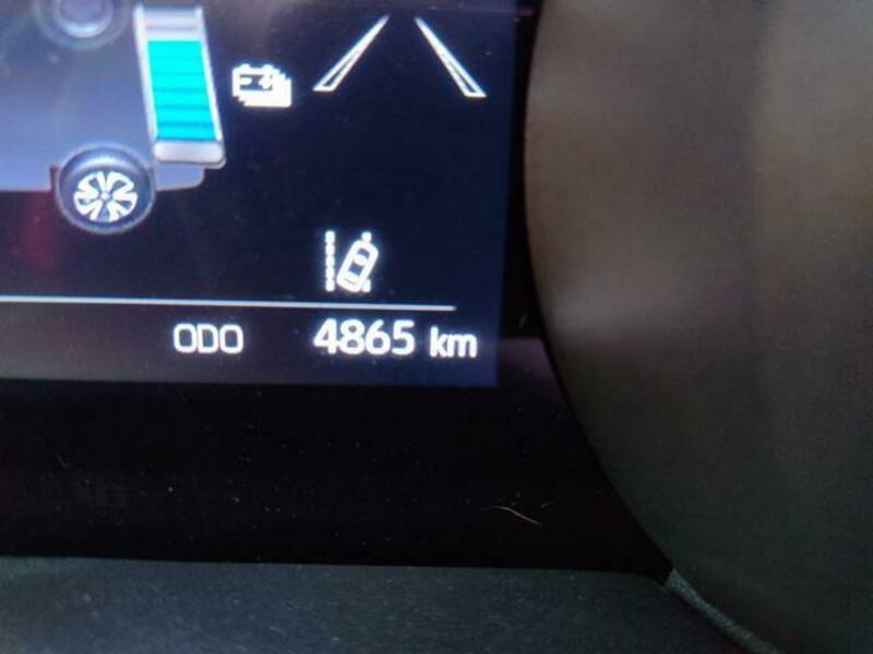 YARIS CROSS