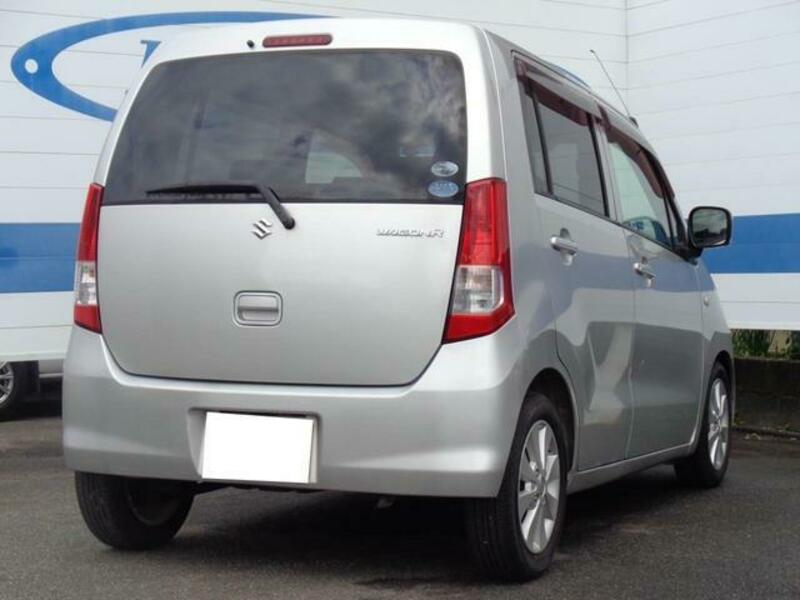 WAGON R