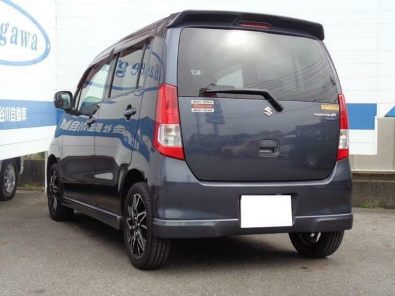 WAGON R