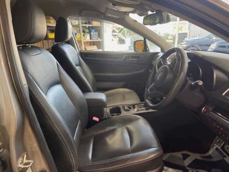 LEGACY OUTBACK