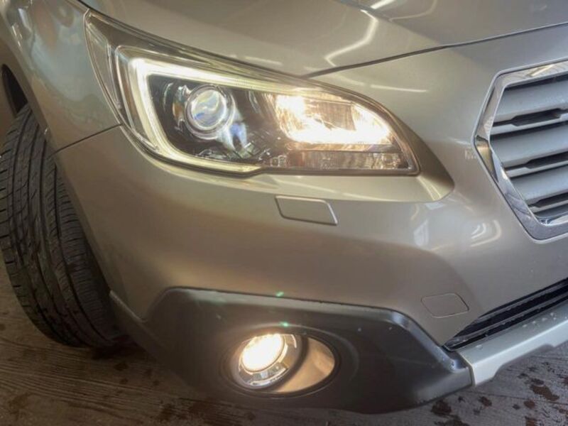 LEGACY OUTBACK