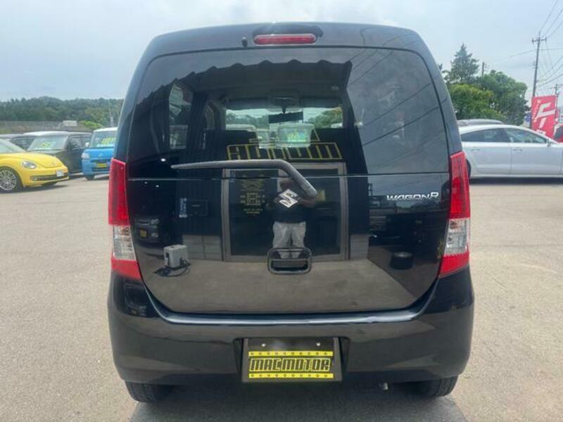 WAGON R