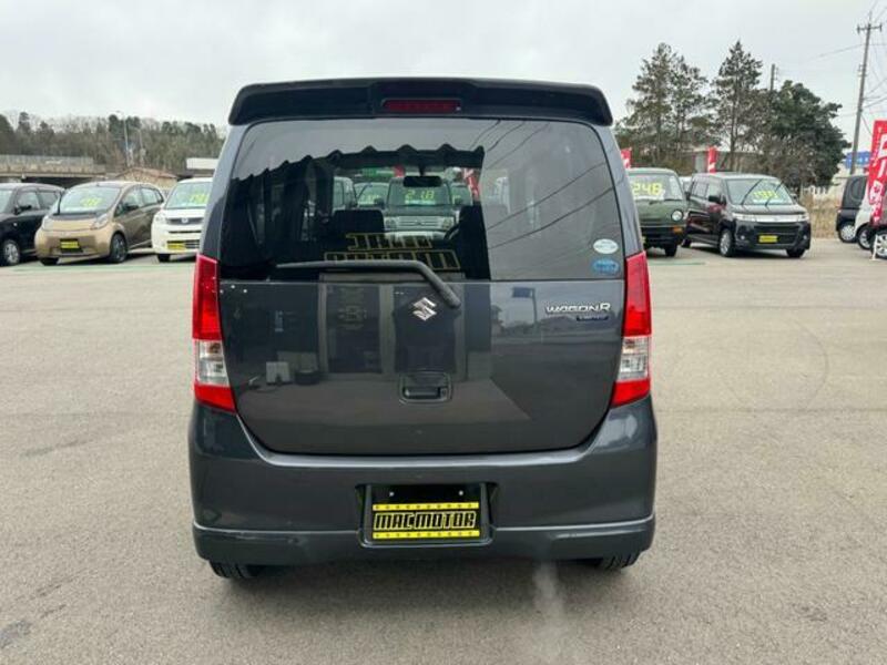 WAGON R