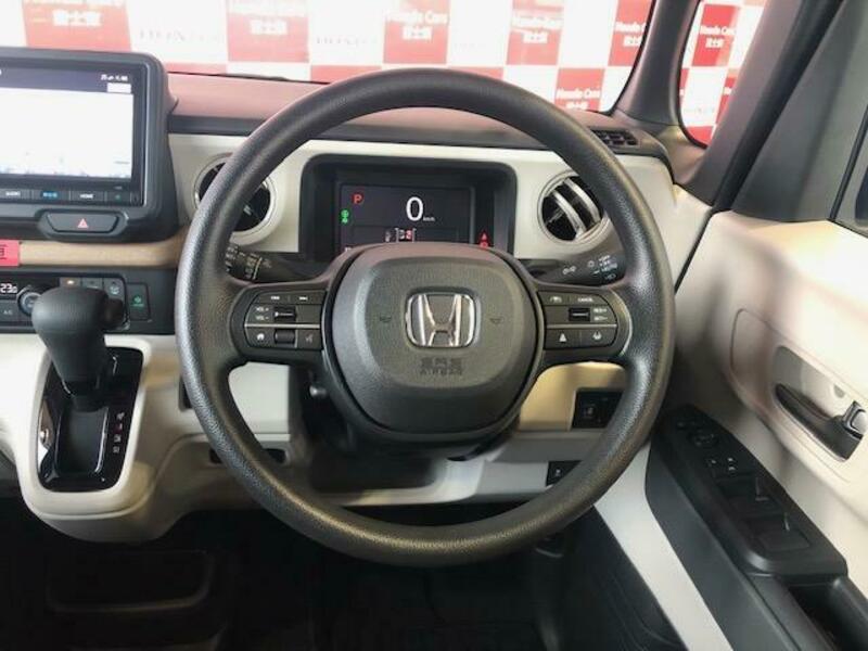 N BOX