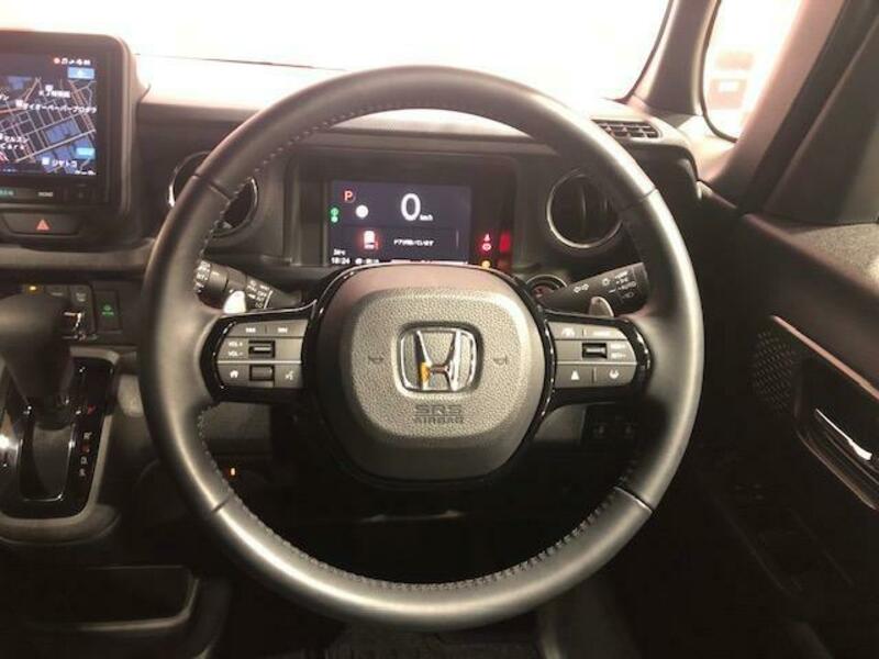 N BOX CUSTOM
