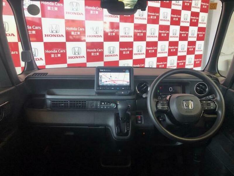 N BOX CUSTOM