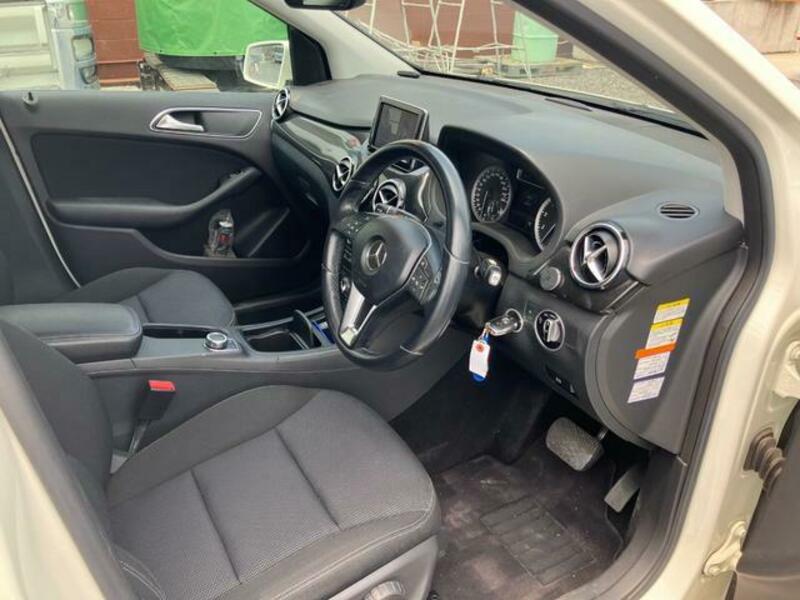 B-CLASS