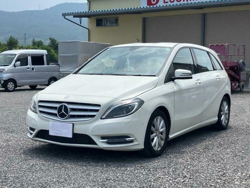 MERCEDES-BENZ B-CLASS