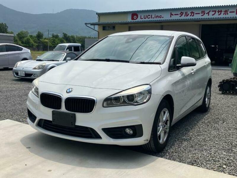 BMW 2 SERIES