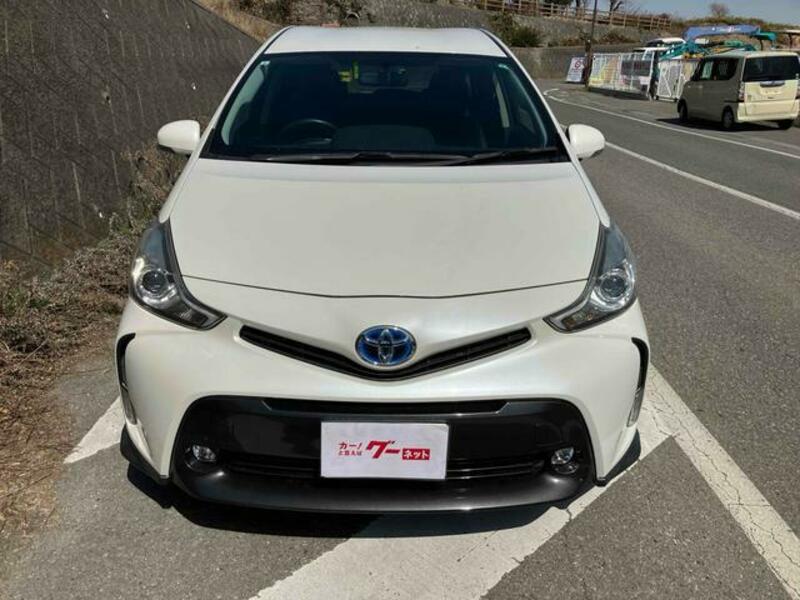 PRIUS ALPHA