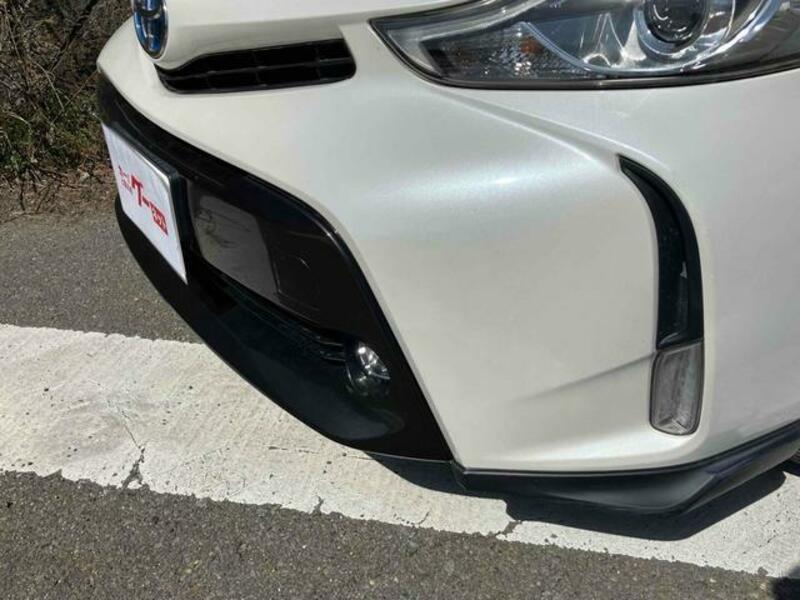 PRIUS ALPHA