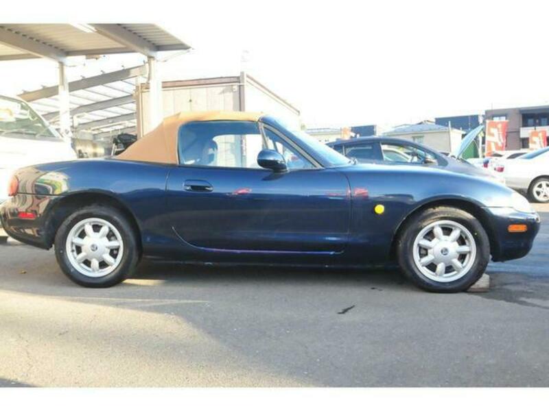 ROADSTER