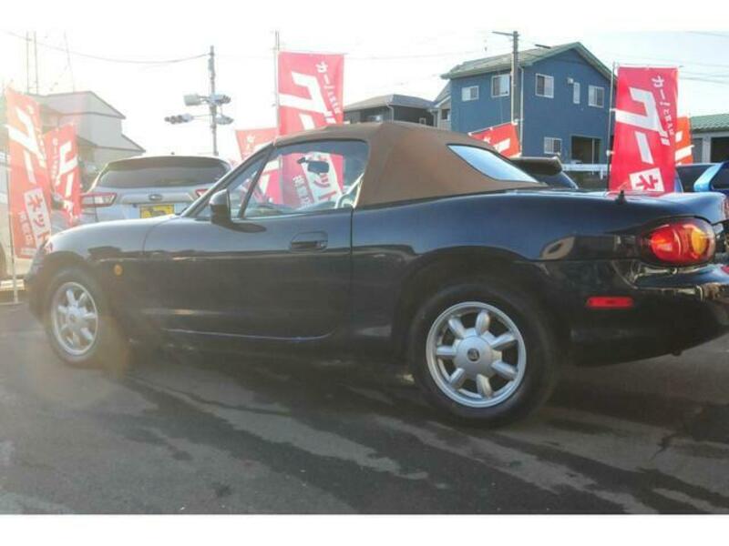 ROADSTER
