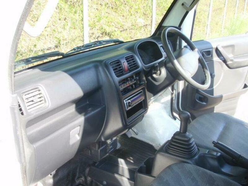 CARRY TRUCK