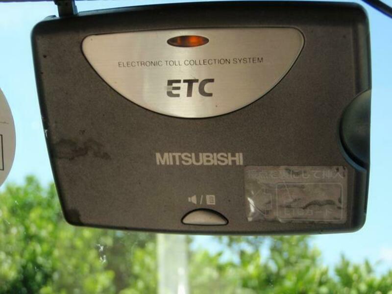 MINICAB VAN