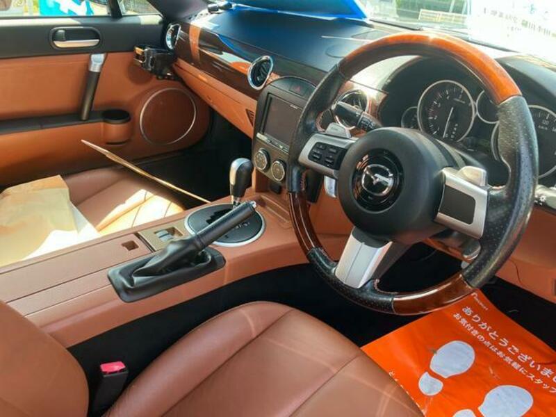 ROADSTER